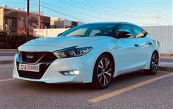 Nissan Maxima